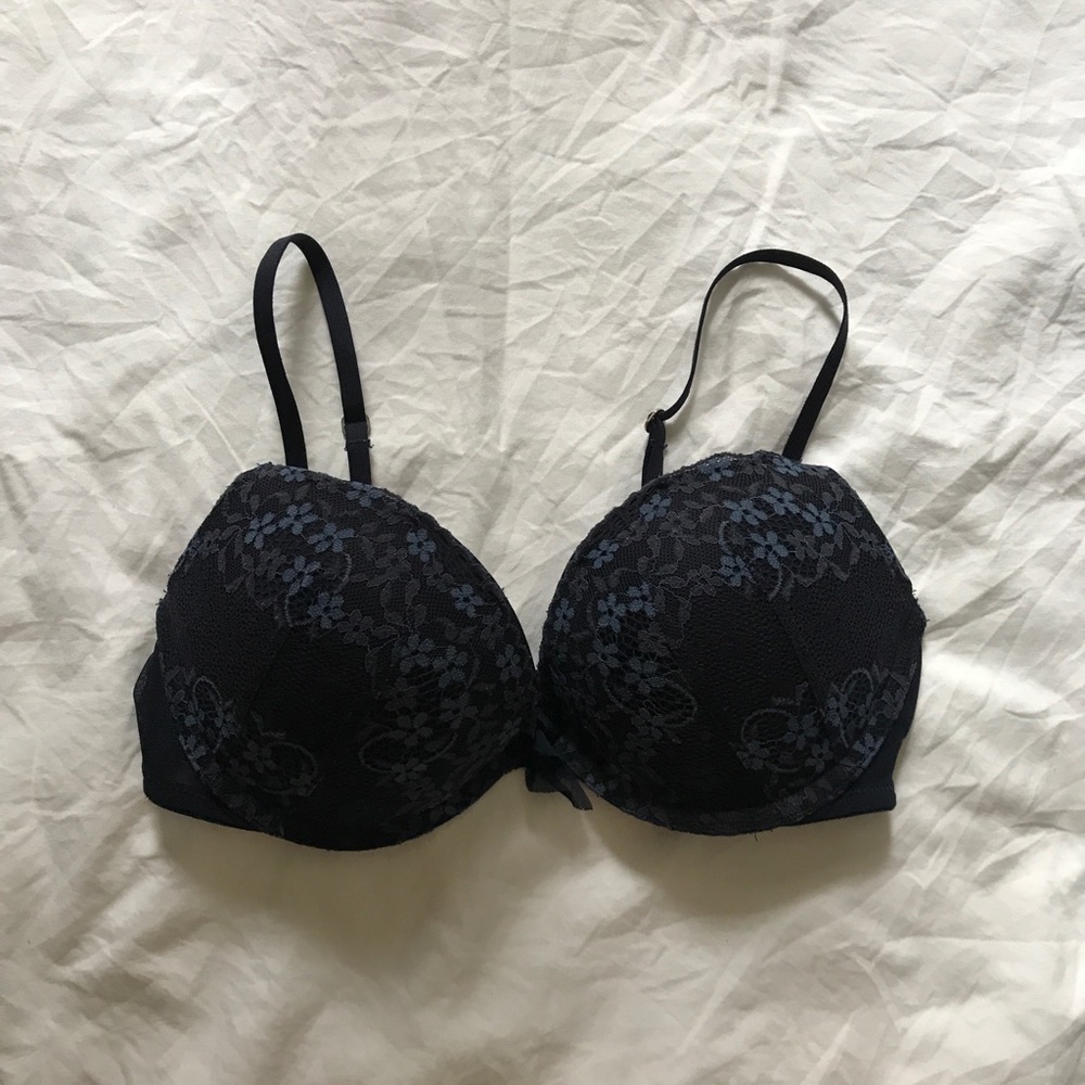 Gilly Hicks Push up Bra⭐️